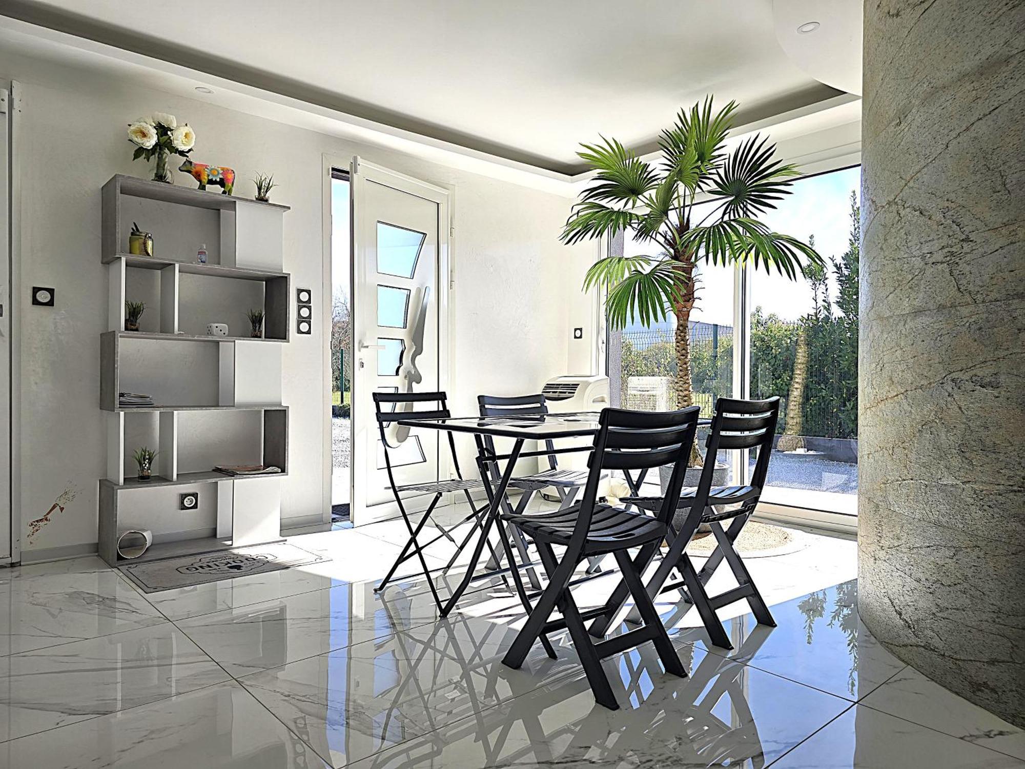 Maison Sapiac - 4Pers - 2 Chambres - 3 Lits - Clim Reversible - Terrasse Ombragee Et Grand Jardin - Piscine Saison Estivale モントーバン エクステリア 写真