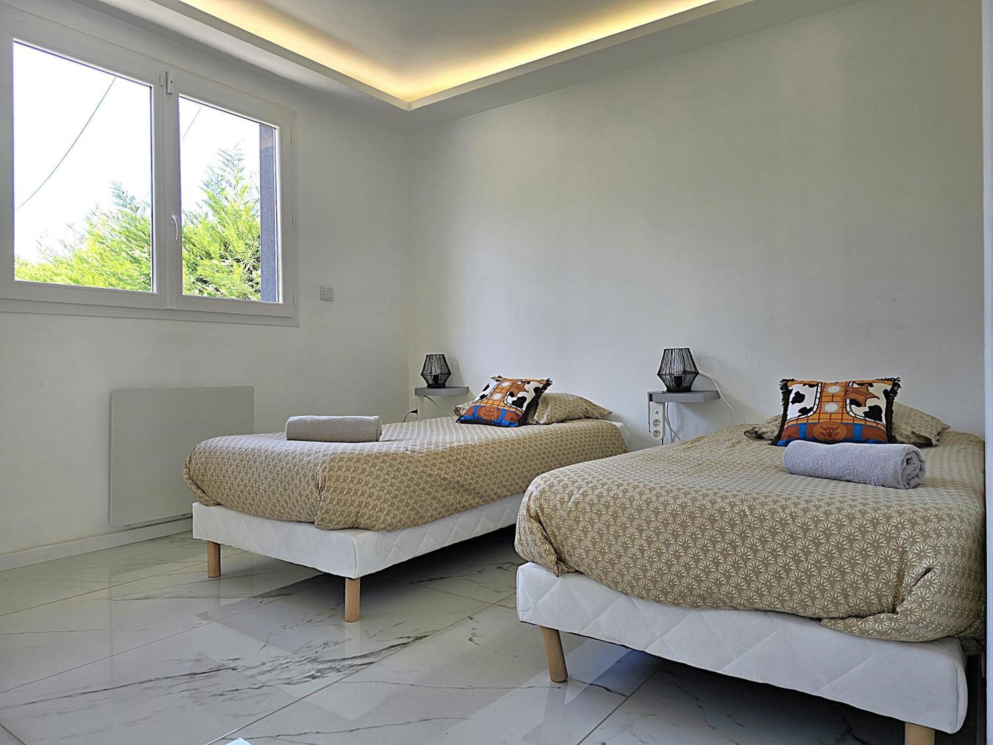 Maison Sapiac - 4Pers - 2 Chambres - 3 Lits - Clim Reversible - Terrasse Ombragee Et Grand Jardin - Piscine Saison Estivale モントーバン エクステリア 写真